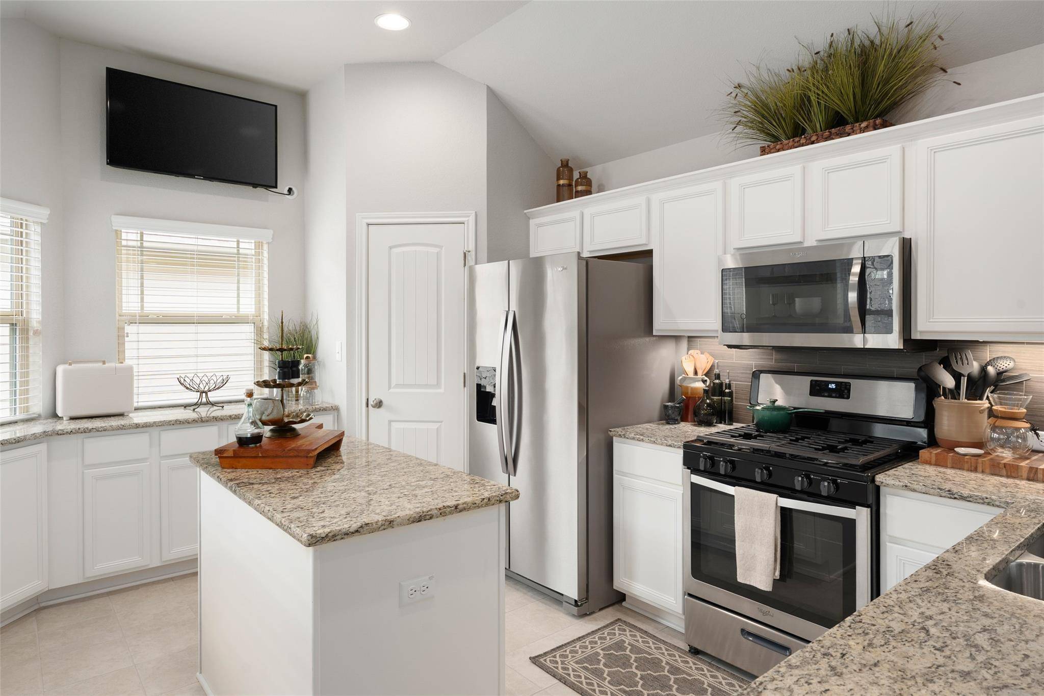 702 Silo ST, San Marcos, TX 78666