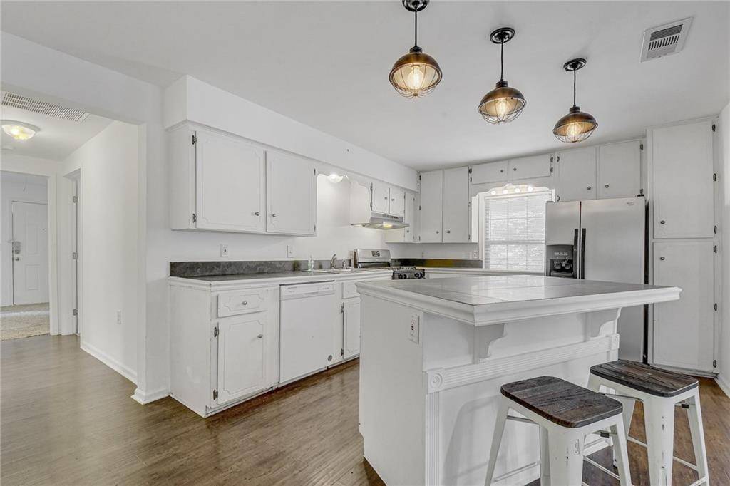 1105 E 3rd ST #A, Austin, TX 78702