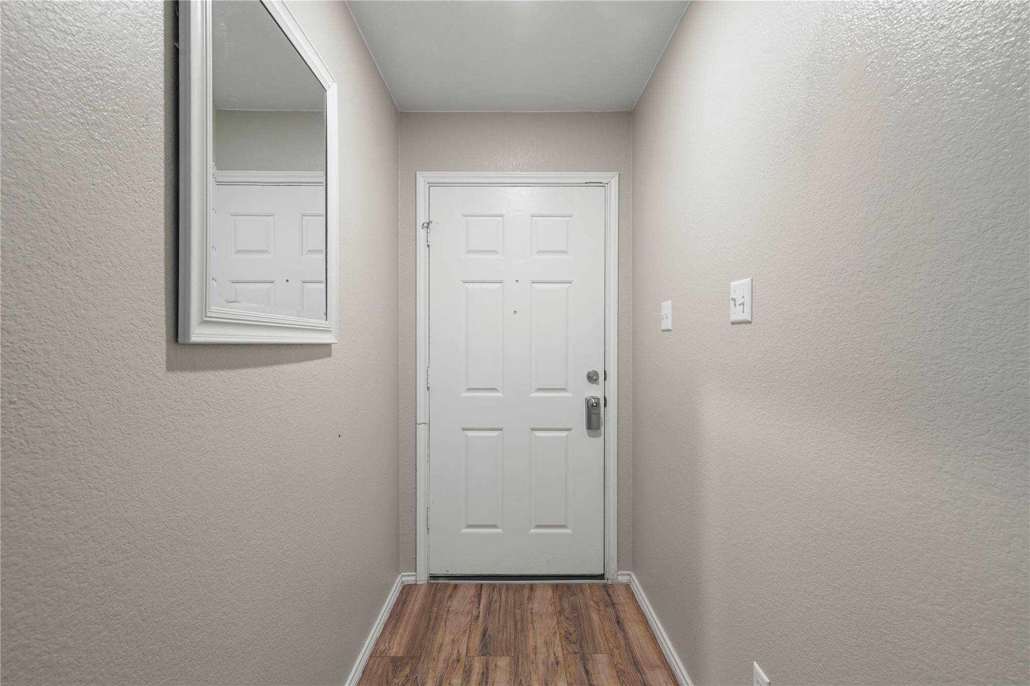 715 Estes PARK, Taylor, TX 76574