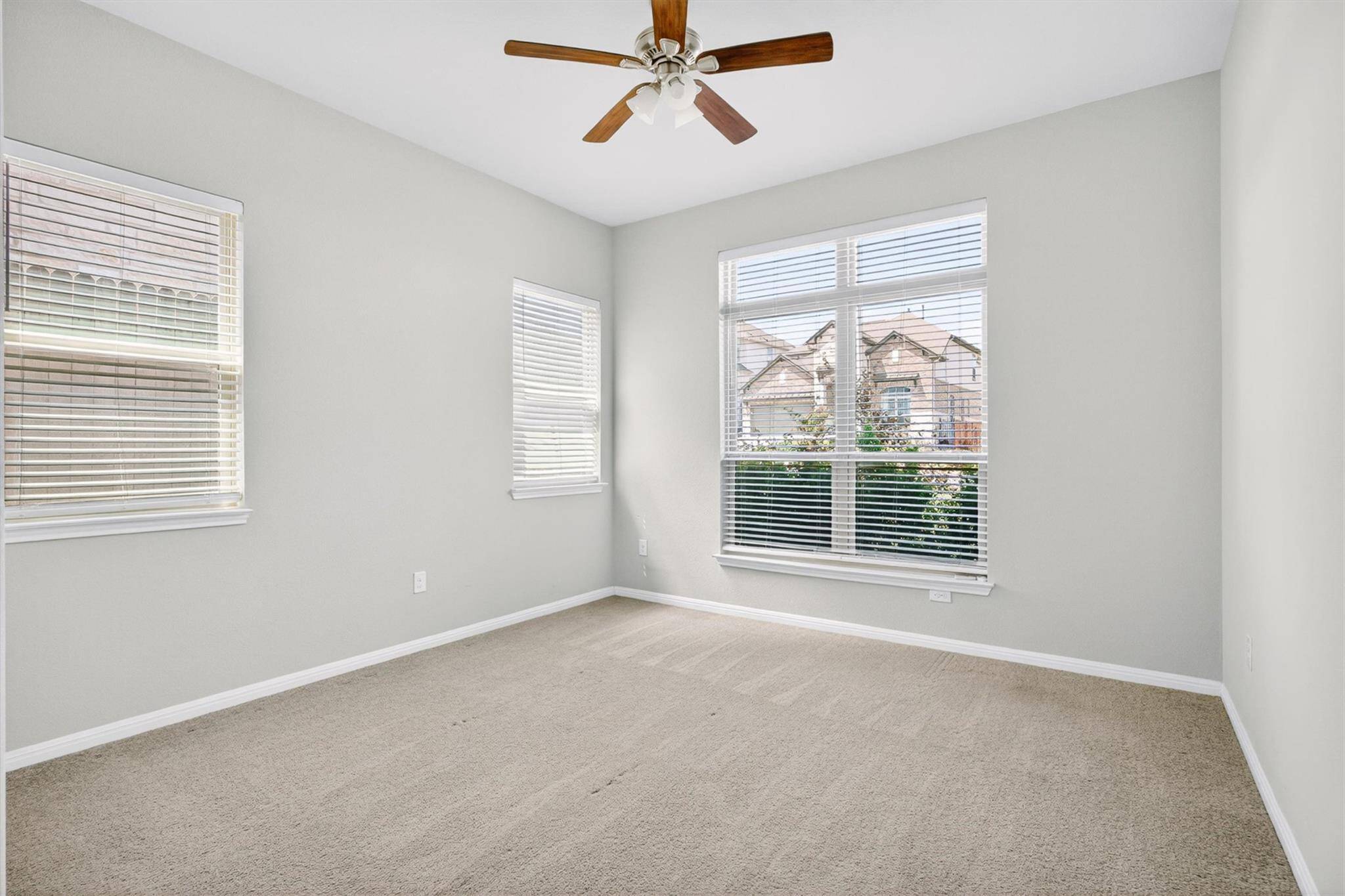 810 Clearwell ST, Cedar Park, TX 78613