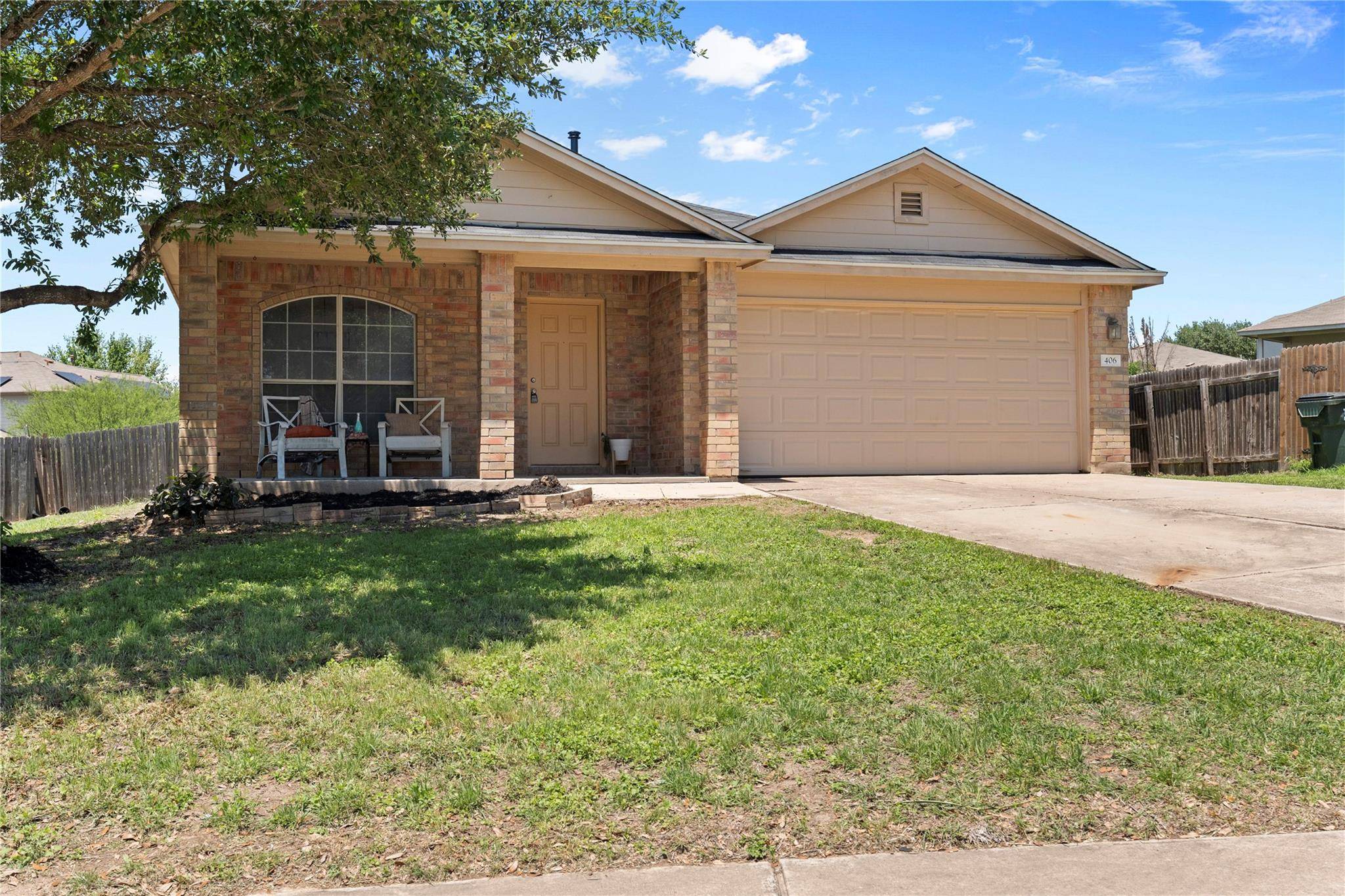 406 Covent DR, Kyle, TX 78640