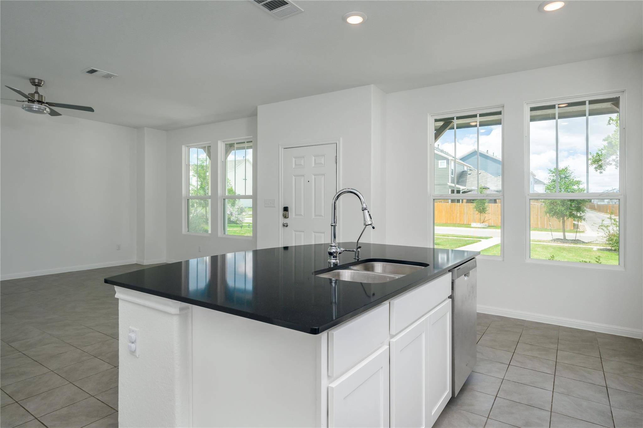 2540 Acoma LN, Leander, TX 78641