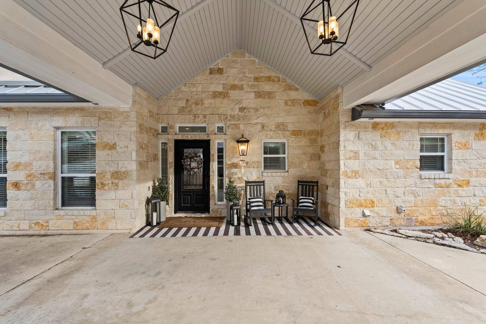 2078 Connie DR, Canyon Lake, TX 78133