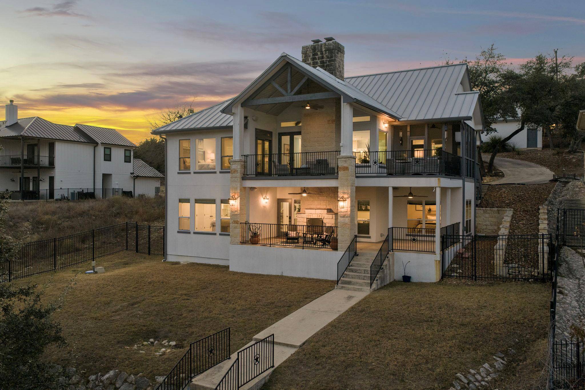 2078 Connie DR, Canyon Lake, TX 78133