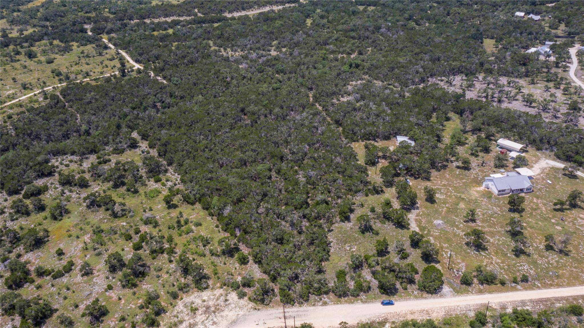 400 Wolf TRL, Wimberley, TX 78676