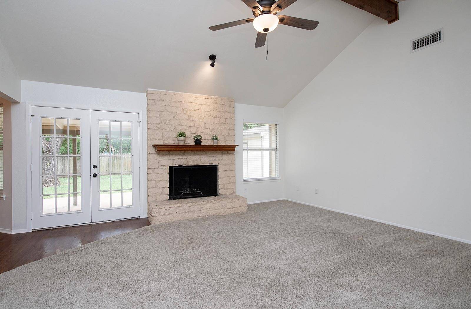 910 Garden View DR, Georgetown, TX 78628