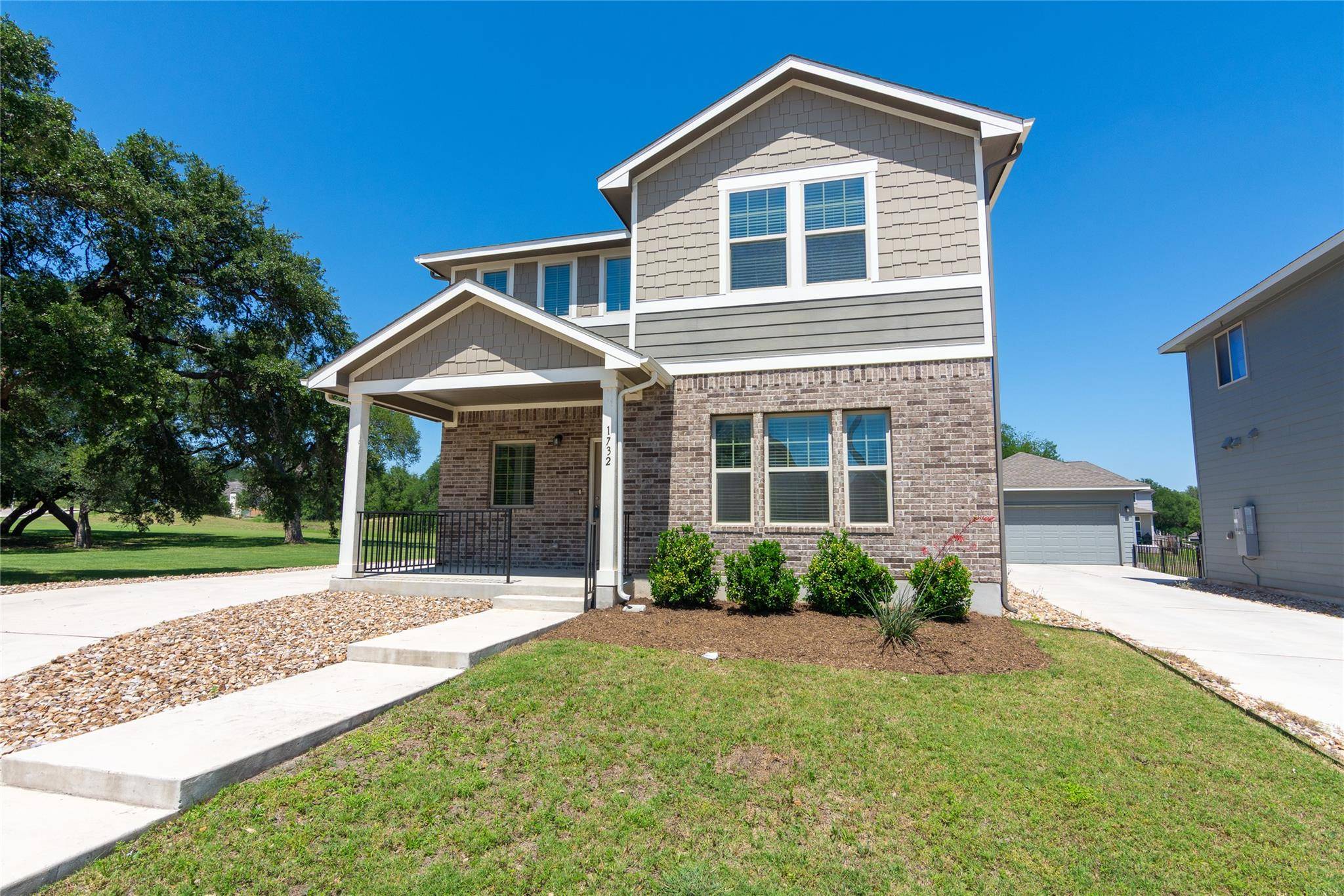 1732 Lakota LN, Leander, TX 78641