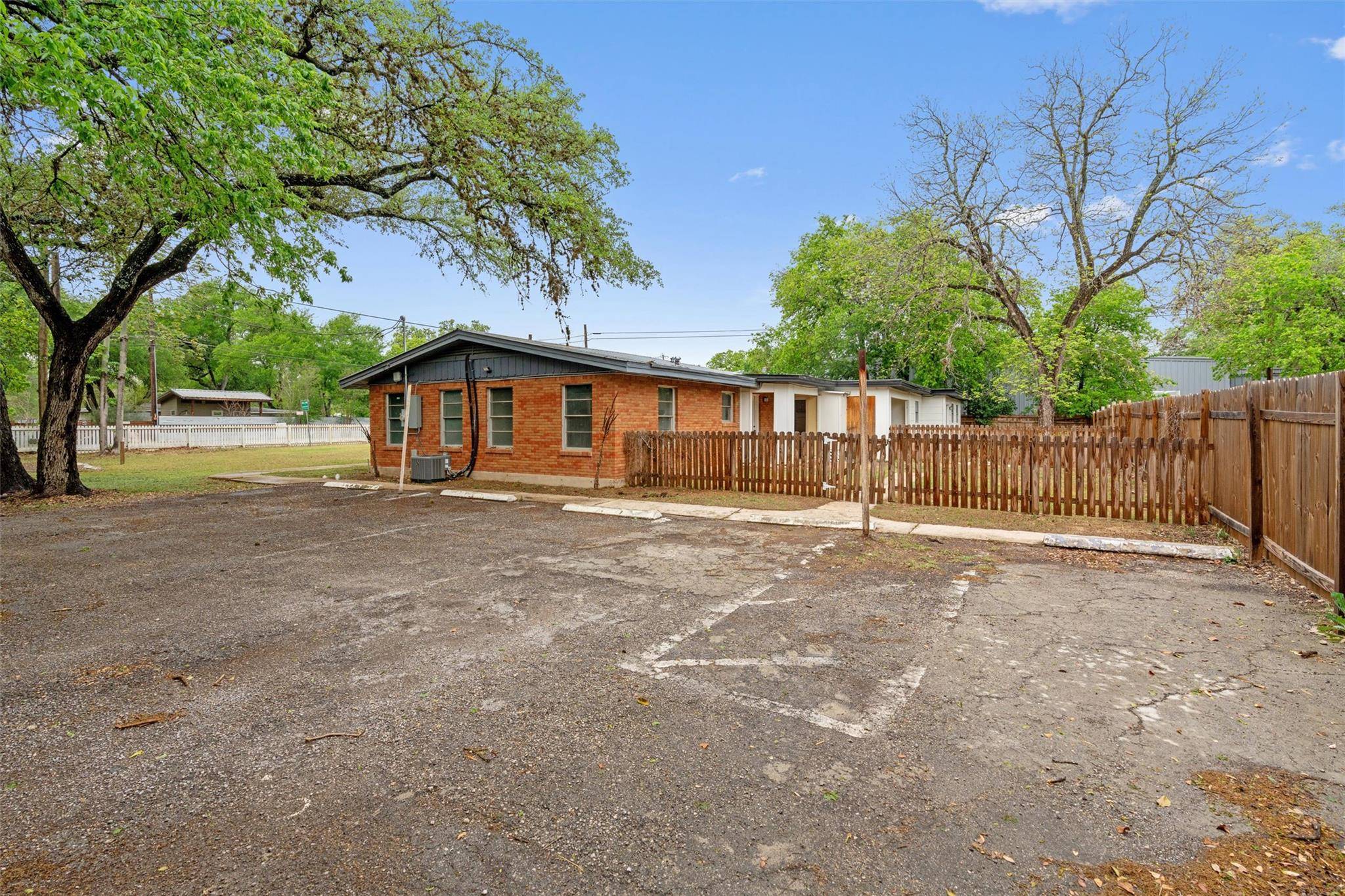 10205 Old Menchaca RD, Austin, TX 78748