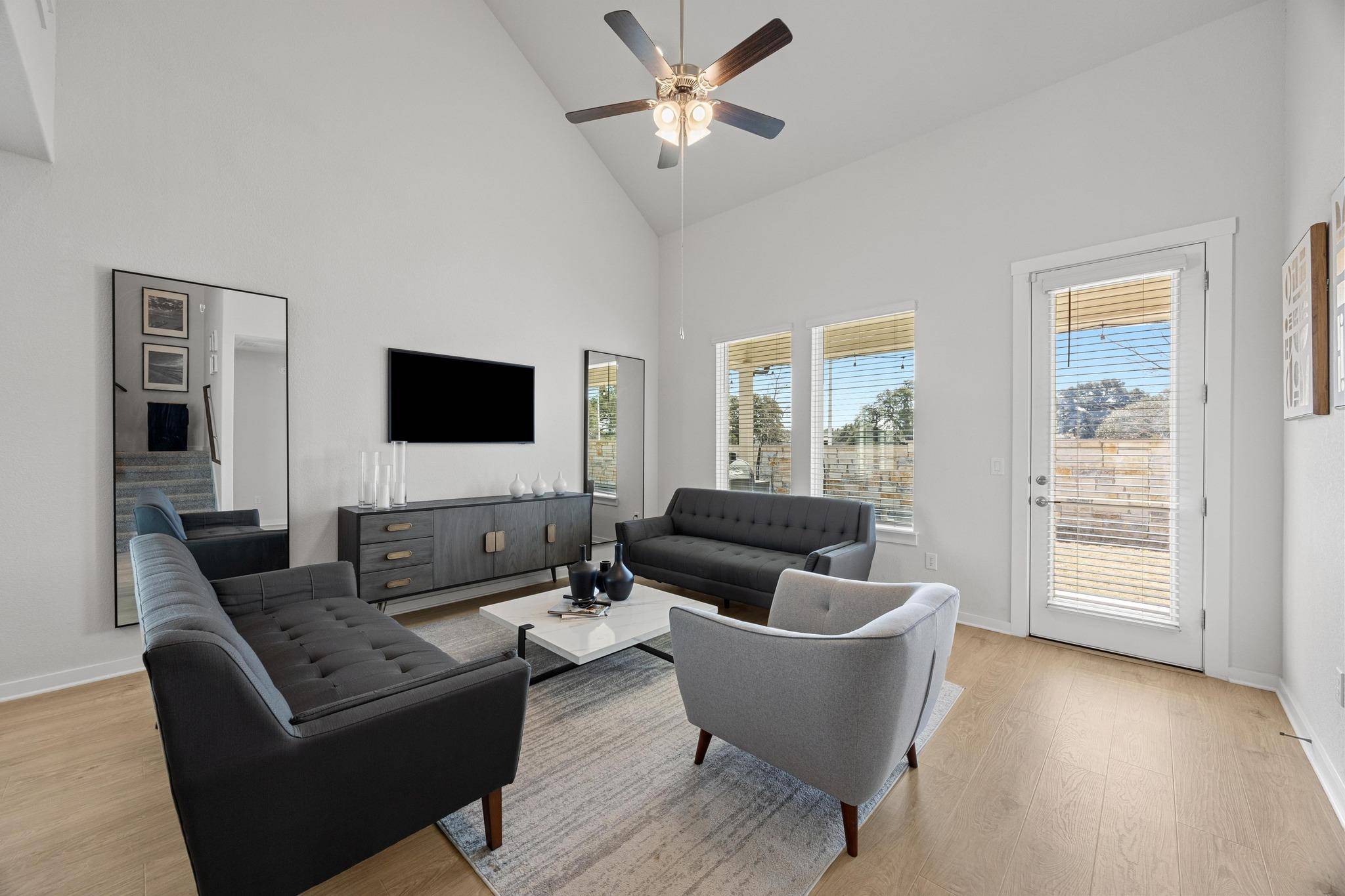 432 Tinto ST, Leander, TX 78641