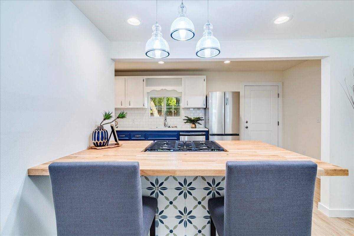 1120 Spur ST, Austin, TX 78721