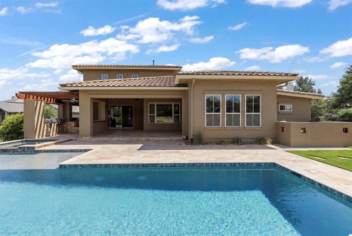 216 Cimarron Hills TRL E, Georgetown, TX 78628