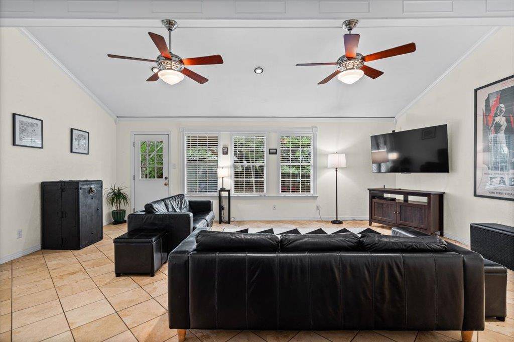 6010 Morning Dew DR, Austin, TX 78749