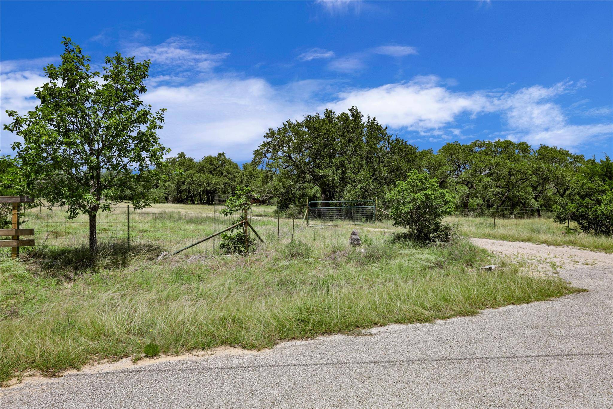 101 Purple Sage, Driftwood, TX 78619
