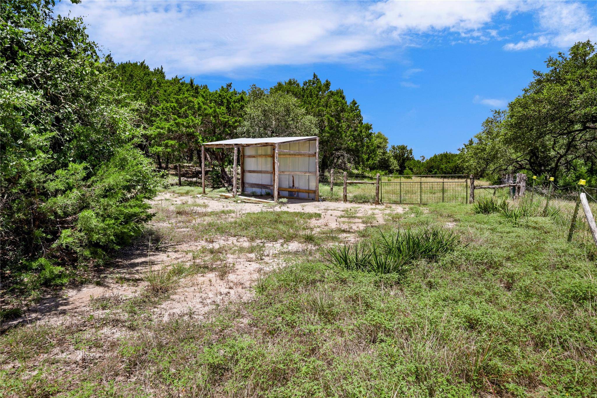 101 Purple Sage, Driftwood, TX 78619