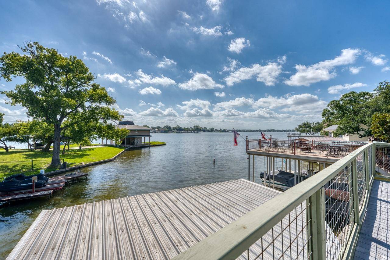 207 Princess Terrace, Sunrise Beach, TX 78643