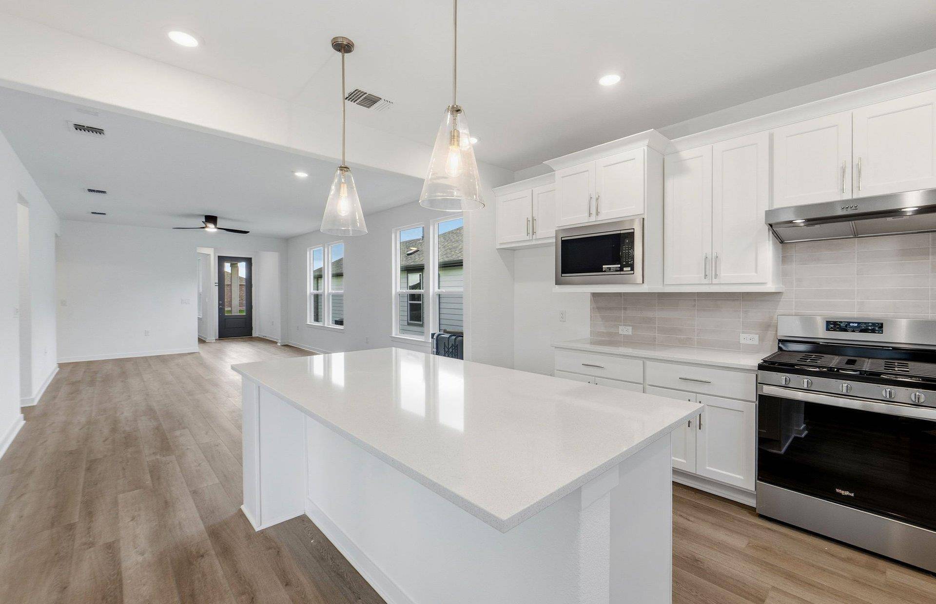 1002 Martingale ST, Georgetown, TX 78633