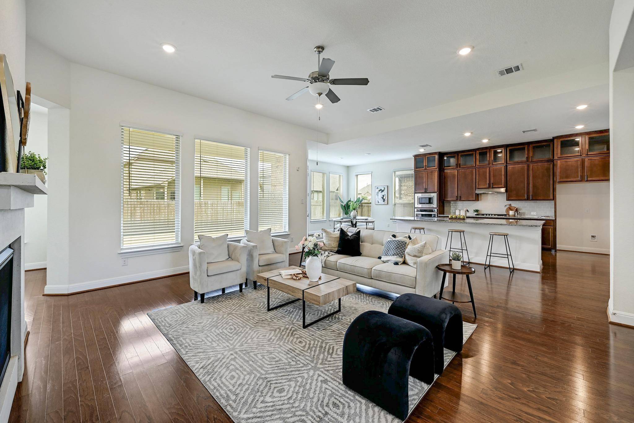 5704 Monrovia LN, Pflugerville, TX 78660