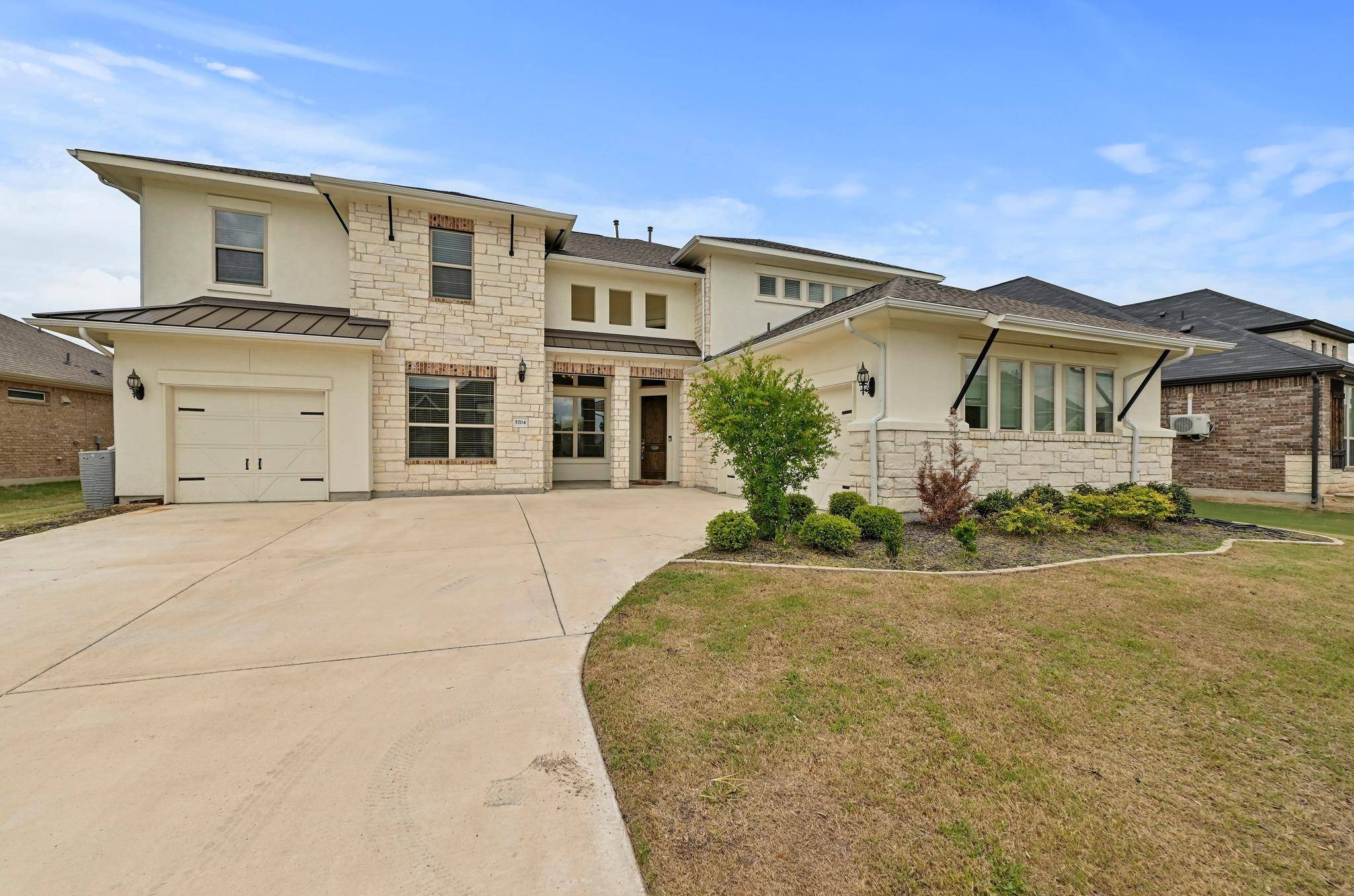 5704 Monrovia LN, Pflugerville, TX 78660