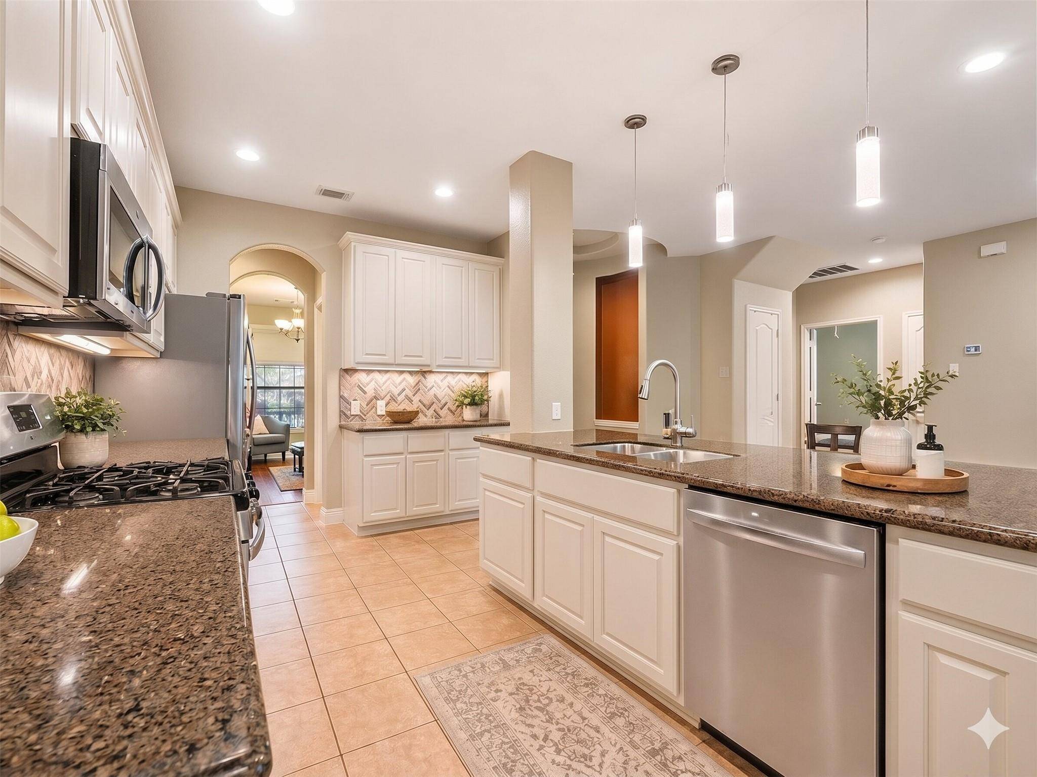 10900 Sky Rock DR, Austin, TX 78739