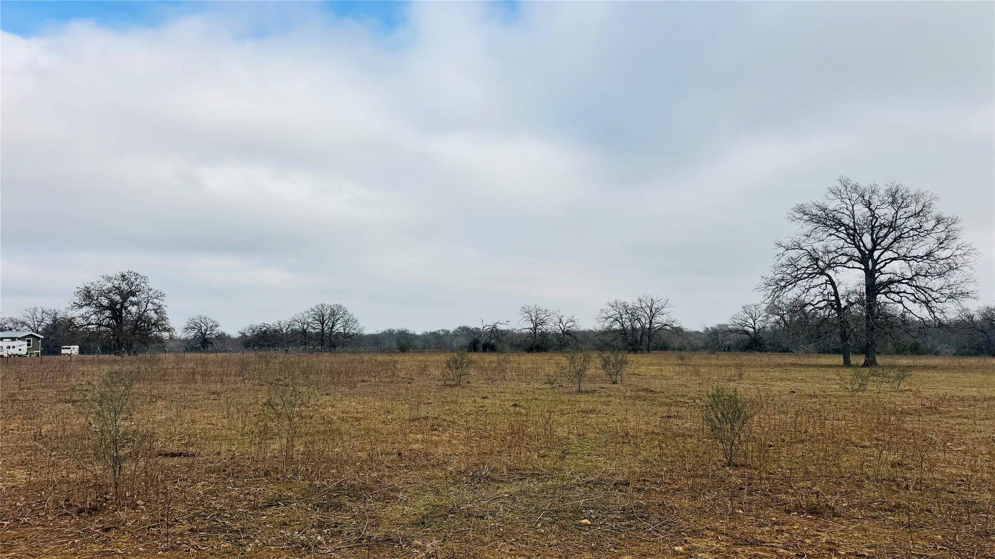 921 Johnson Farms RD, Harwood, TX 78632