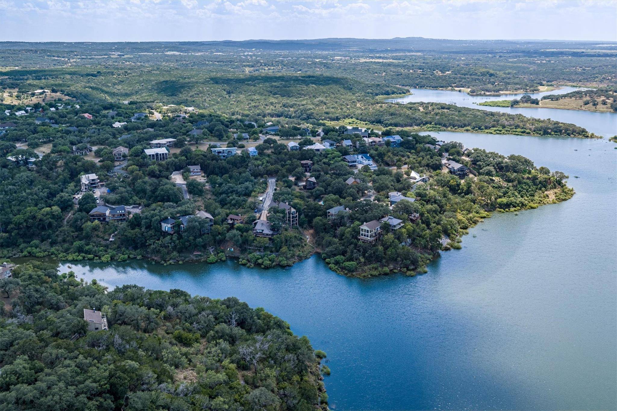 106 Center Cove II LOOP, Spicewood, TX 78669