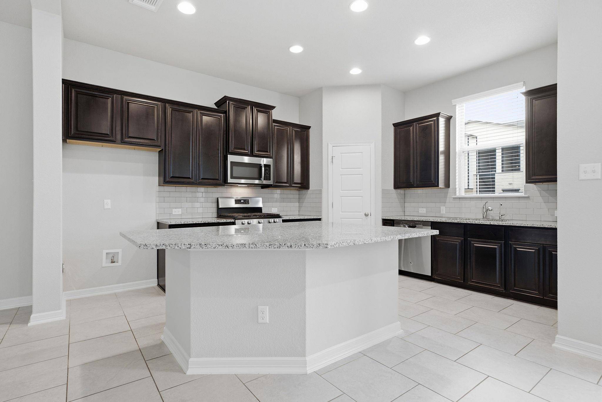 2210 Dillon Pond LN #B, Pflugerville, TX 78660