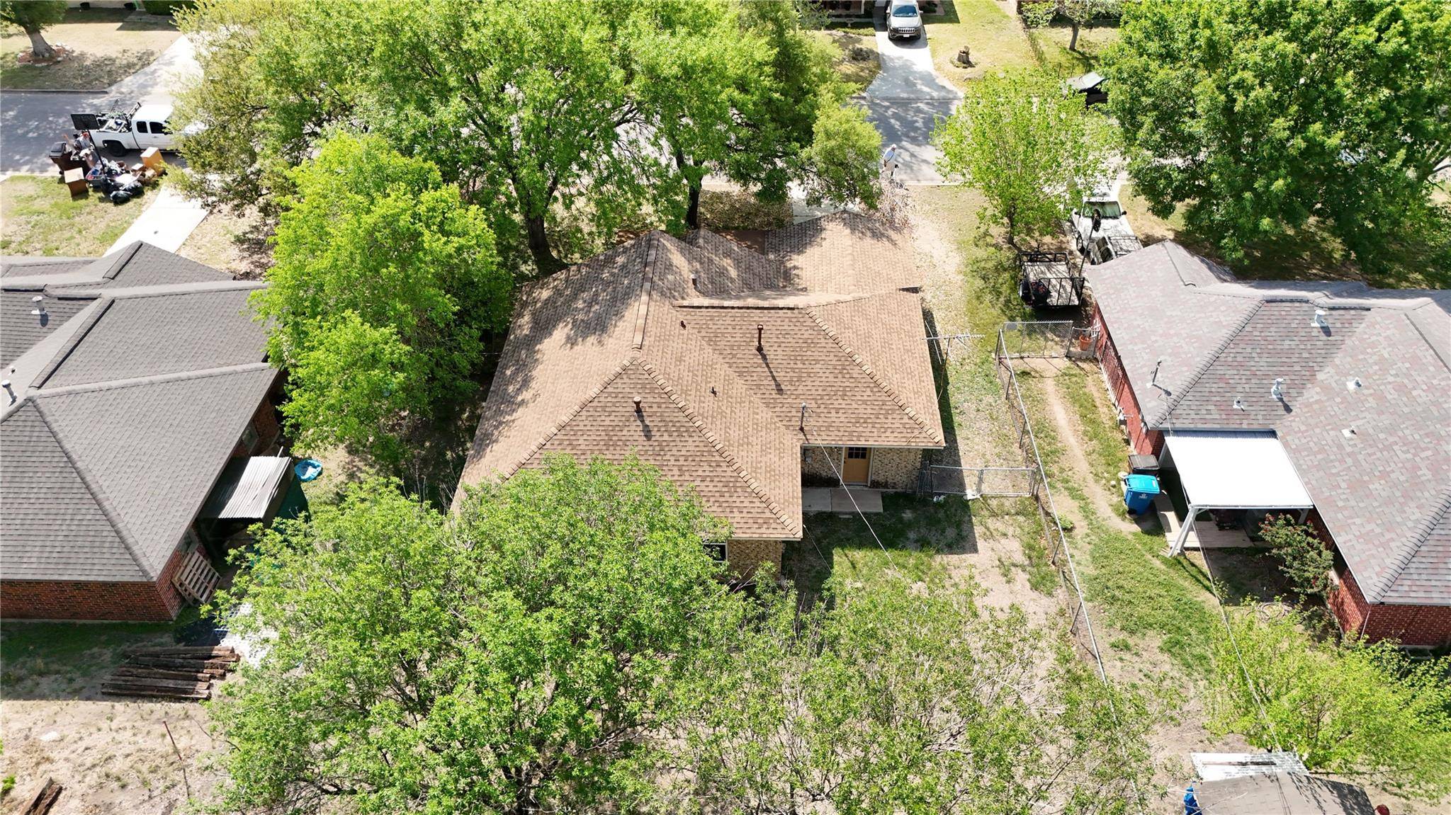 1311 Monte Vista DR, Lockhart, TX 78644