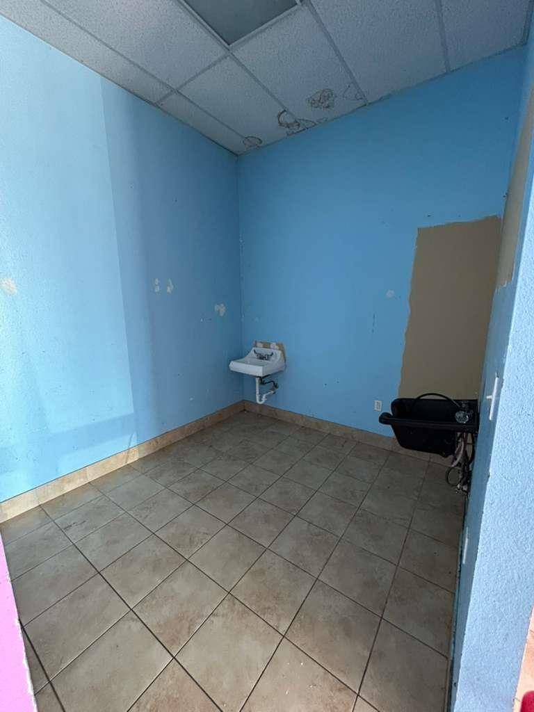 1522 State Highway 21 HWY W #C, Cedar Creek, TX 78612