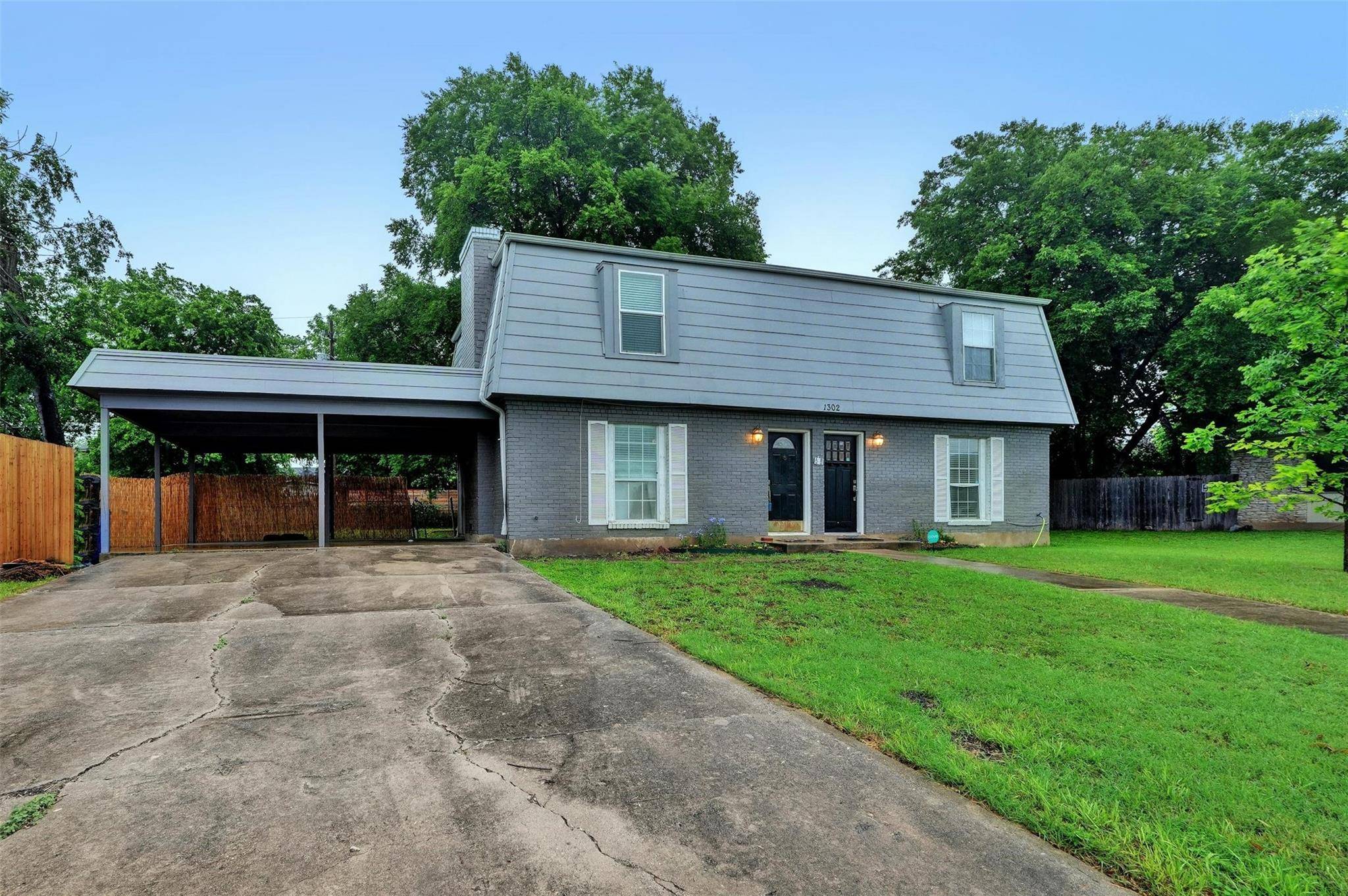 1302 E Saint Johns Ave #A, Austin, TX 78752