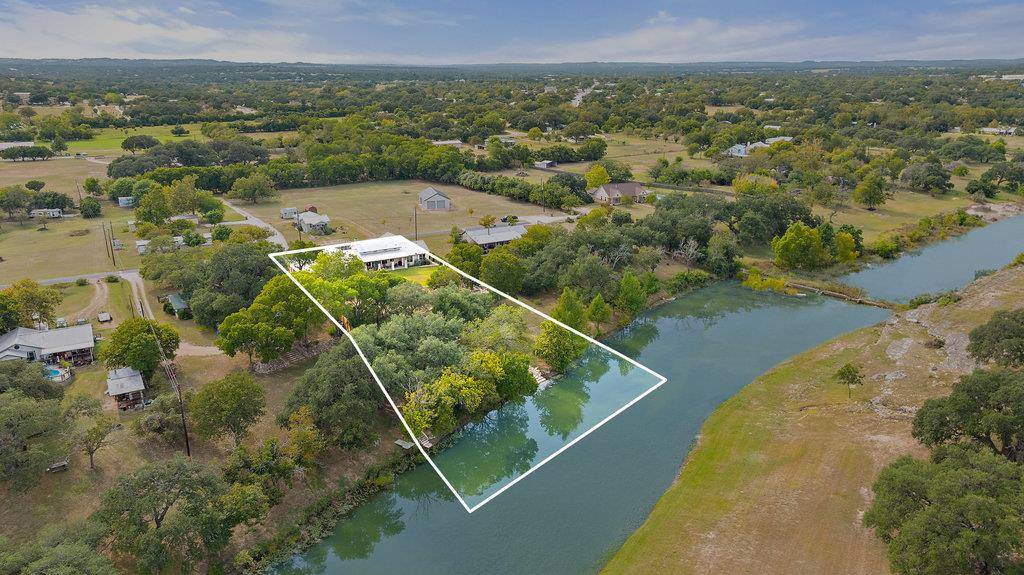 1313 Democrat ST, Blanco, TX 78606