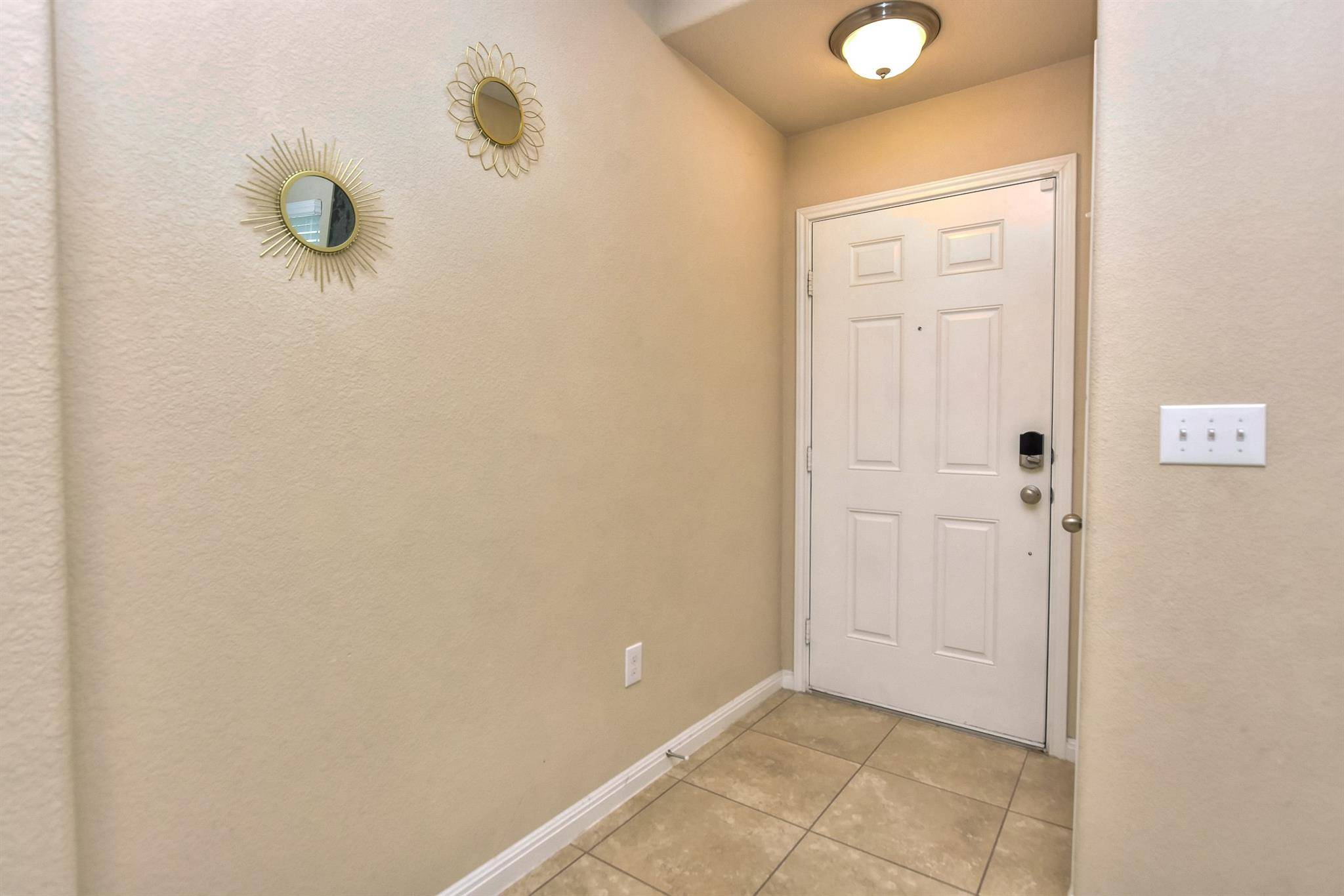 404 Craters Of The Moon BLVD, Pflugerville, TX 78660