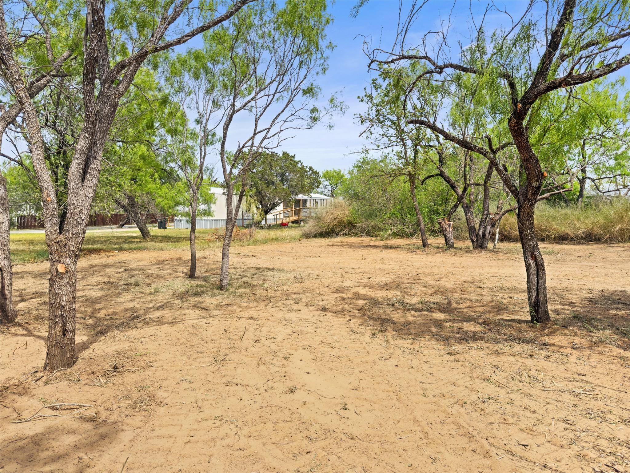 296 Seneca DR, Burnet, TX 78611