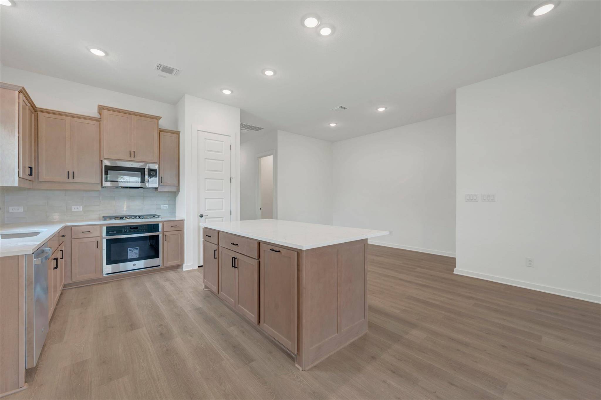 140 Norway Spruce ST, Dripping Springs, TX 78620