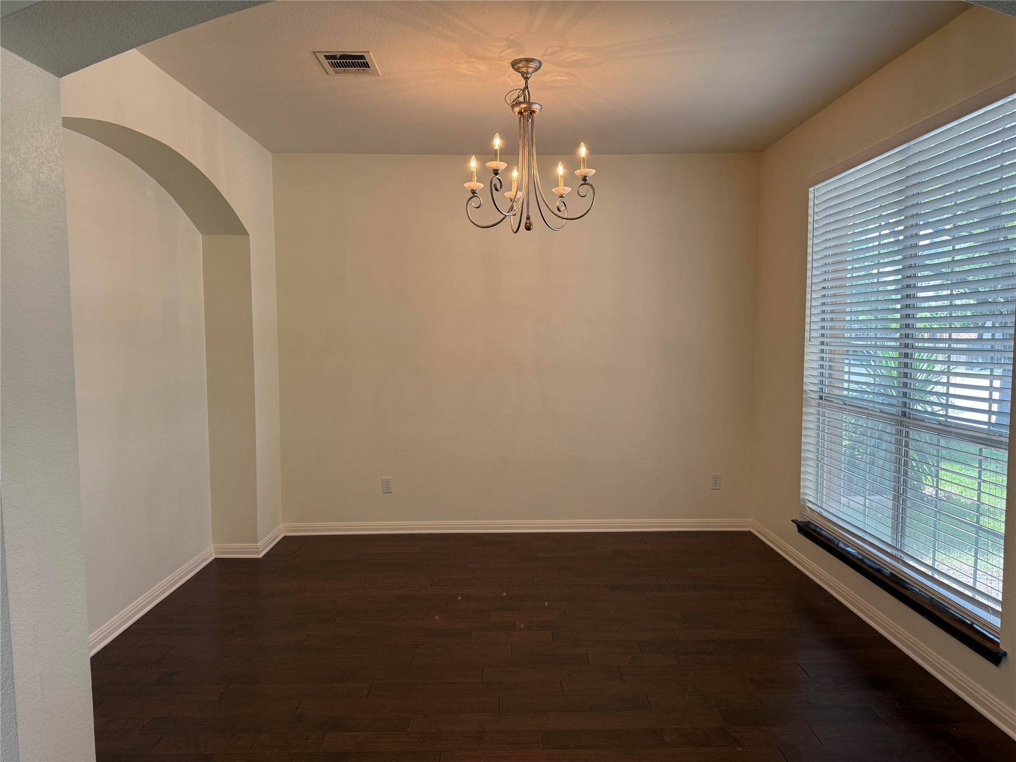 1511 Homewood CIR, Round Rock, TX 78665
