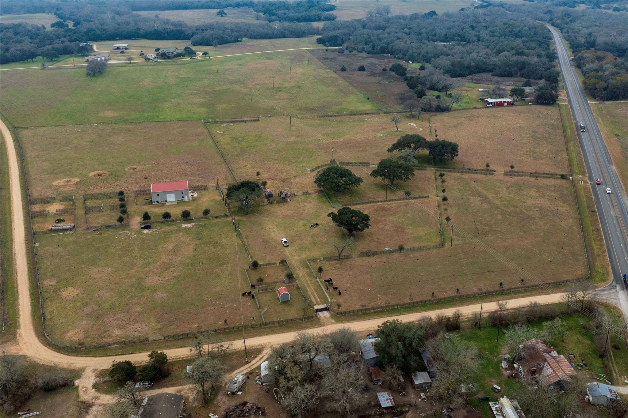 66 County Road 77D, Schulenburg, TX 78956