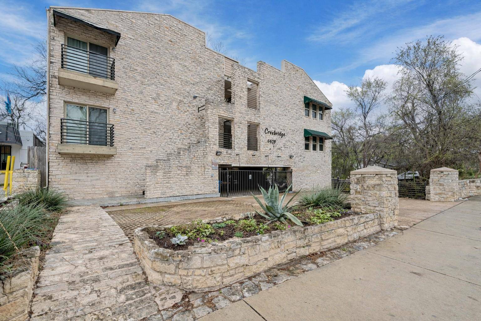 4409 Duval ST #305, Austin, TX 78751