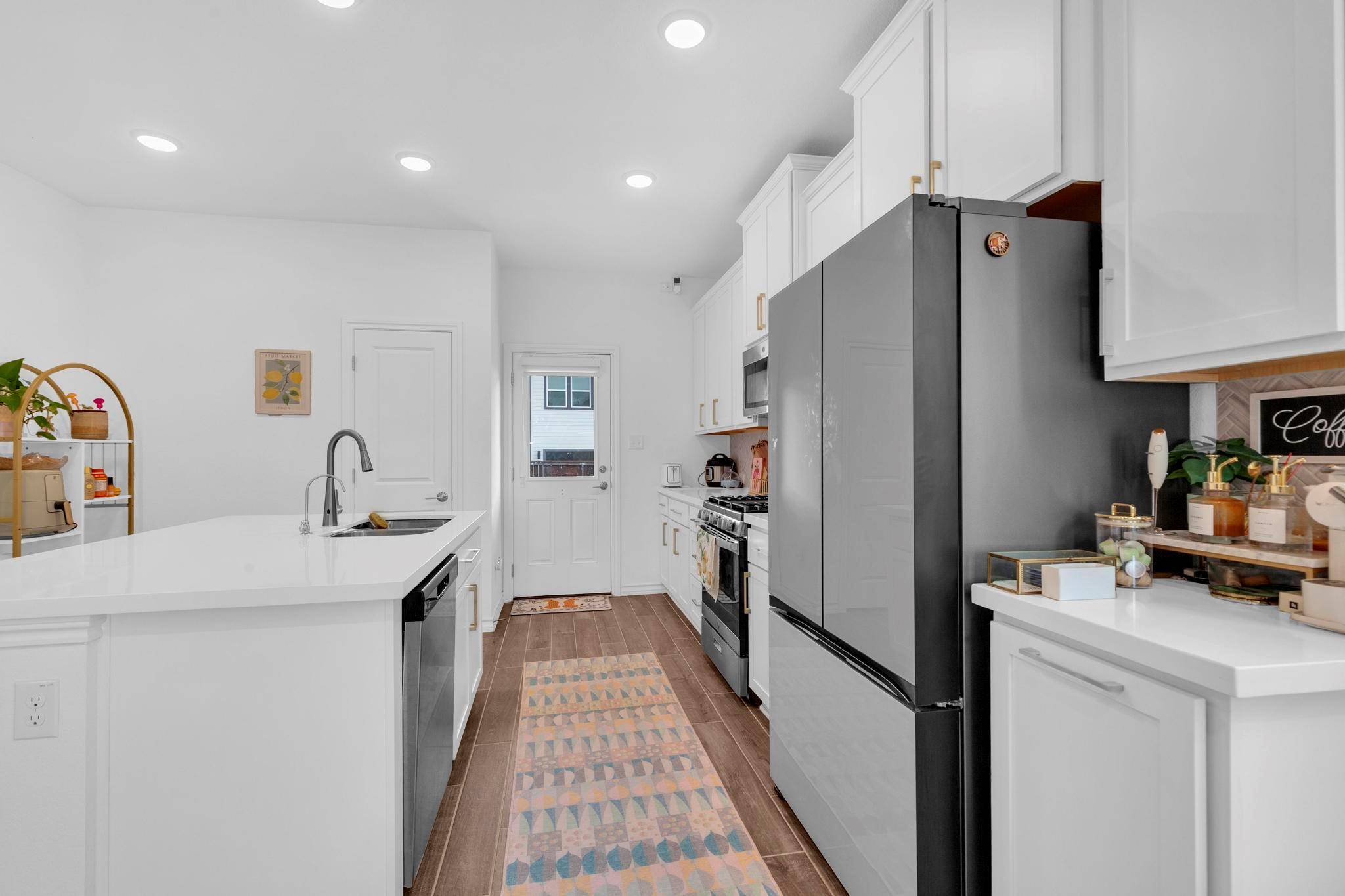 108 Watkinville RD, Hutto, TX 78634