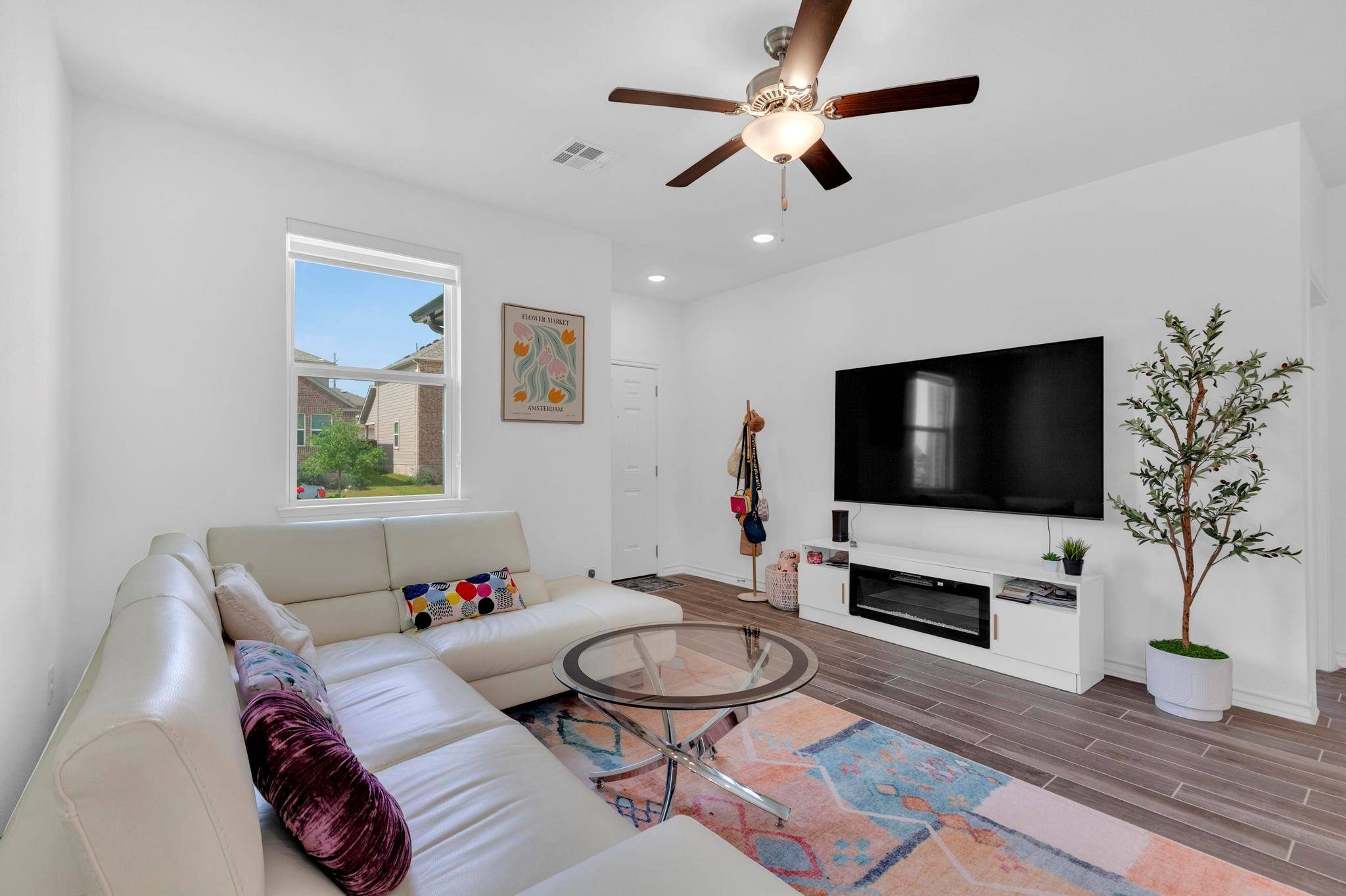 108 Watkinville RD, Hutto, TX 78634