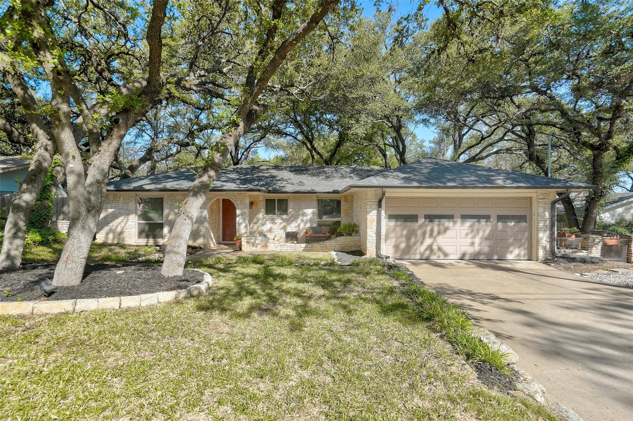 1105 N Riviera CIR, Cedar Park, TX 78613