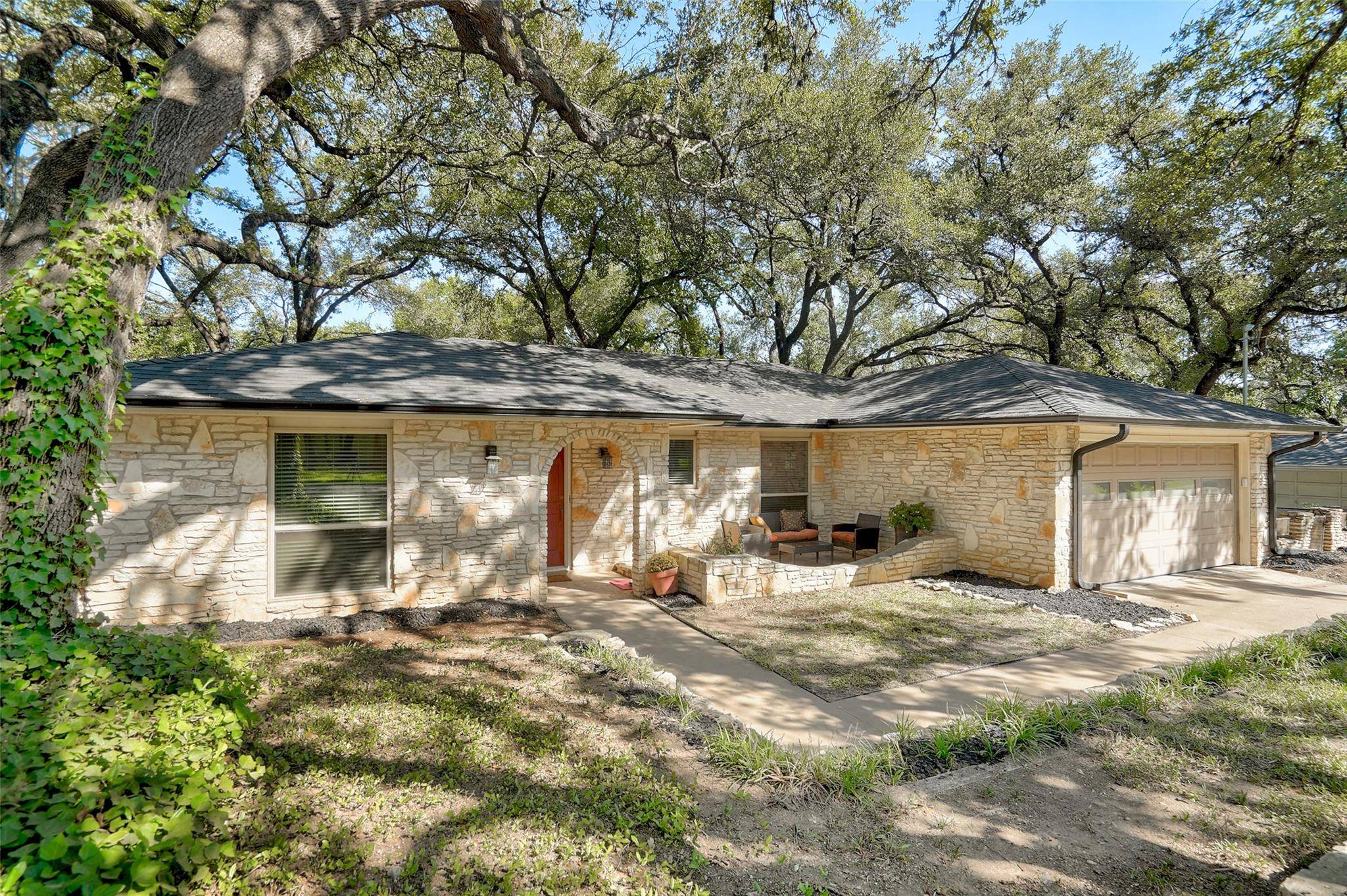 1105 N Riviera CIR, Cedar Park, TX 78613
