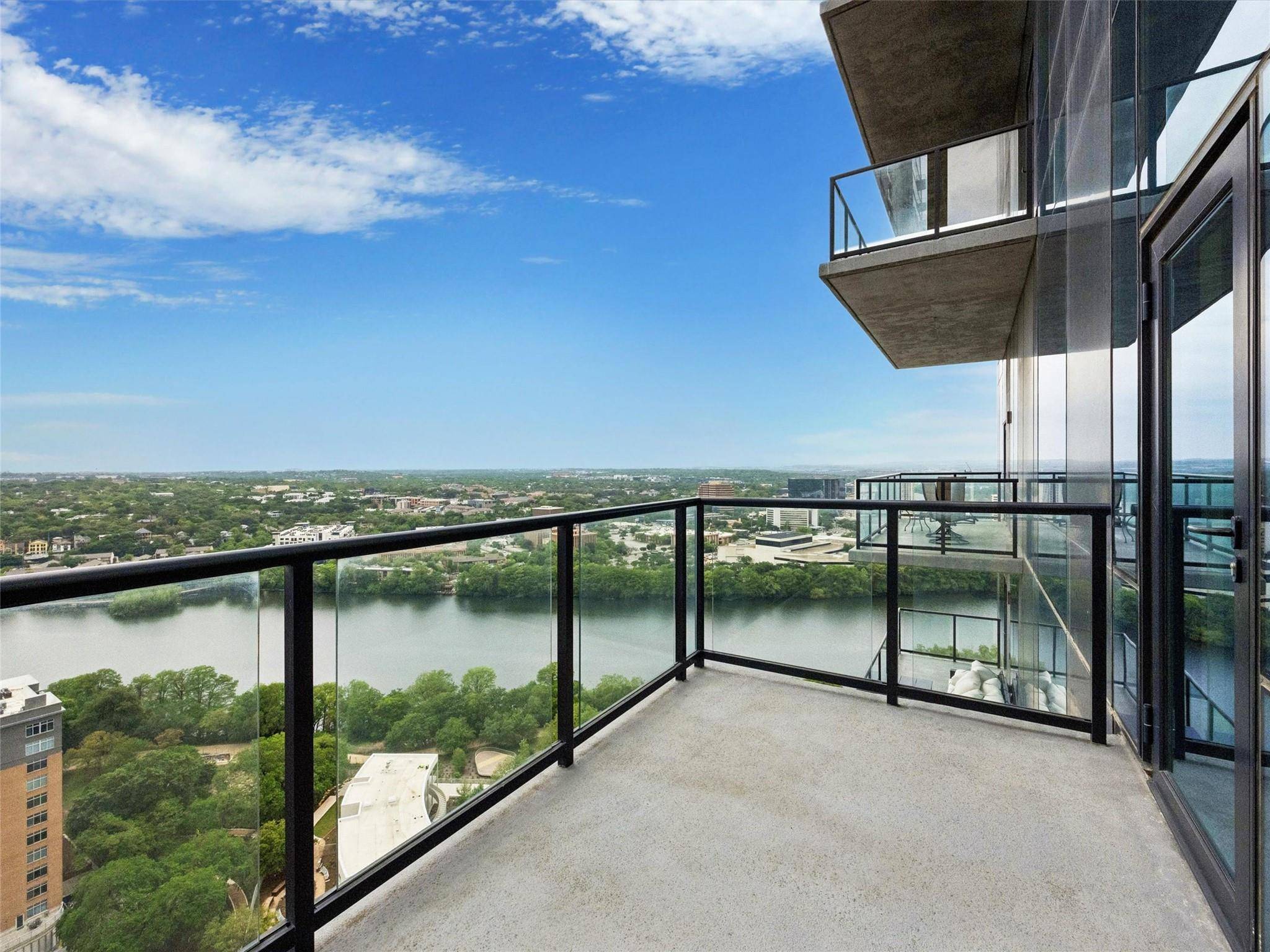 70 Rainey ST #2201, Austin, TX 78701