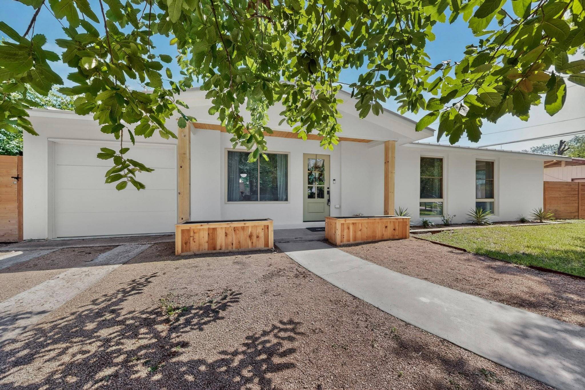 1308 BROADMOOR DR, Austin, TX 78723