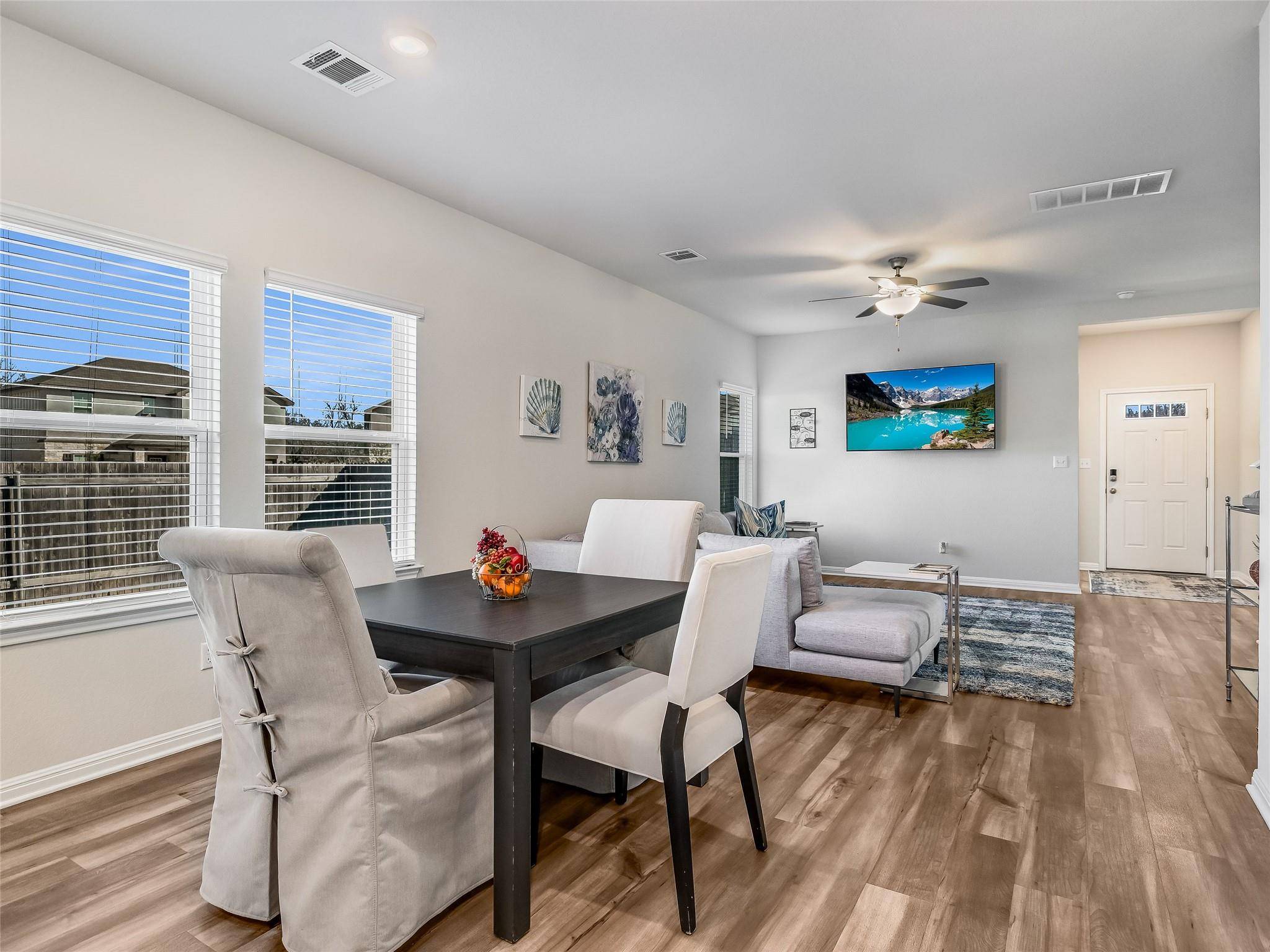 314 Durango Downs DR, Hutto, TX 78634