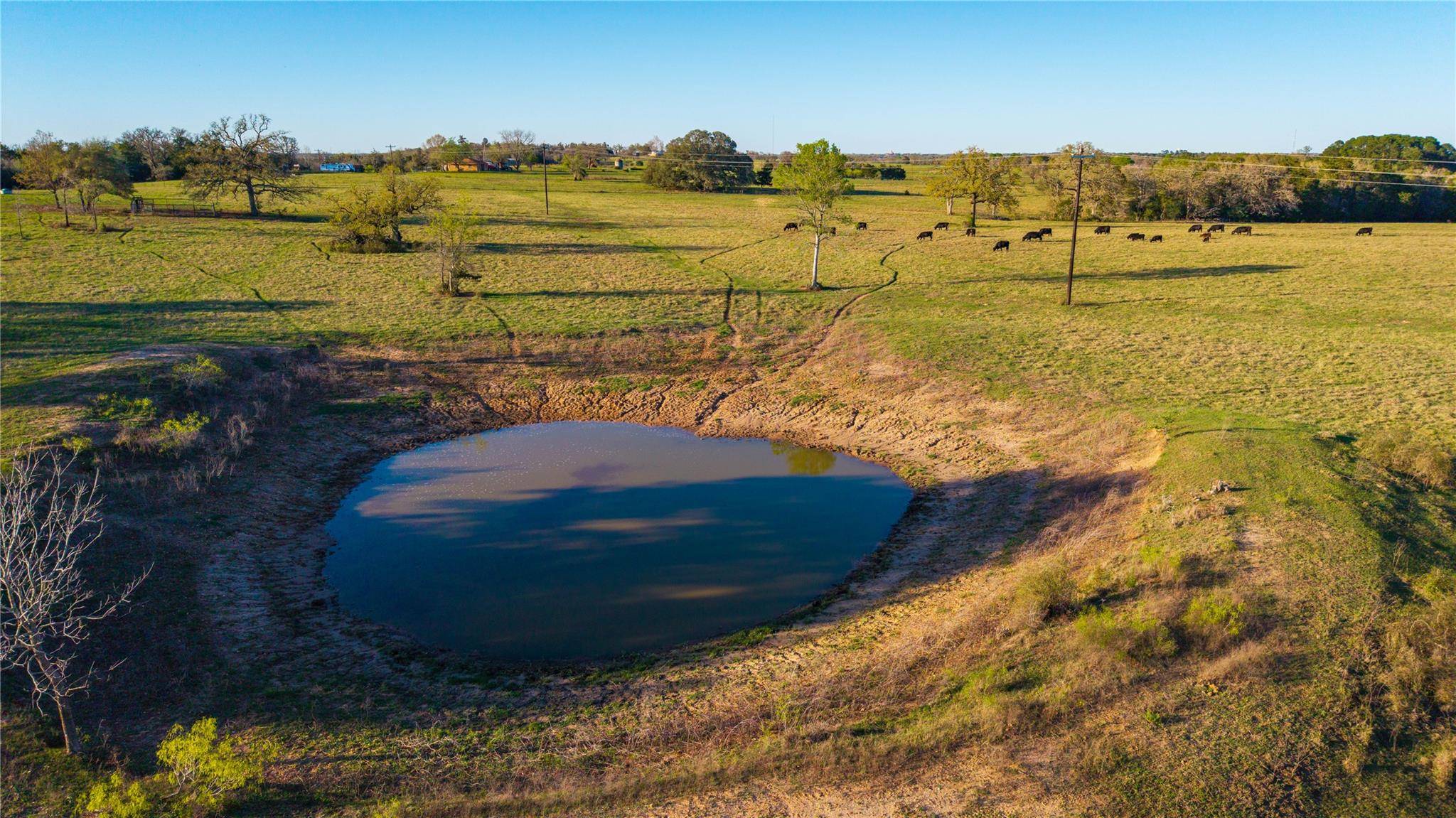1700 County Road 216, Giddings, TX 78942