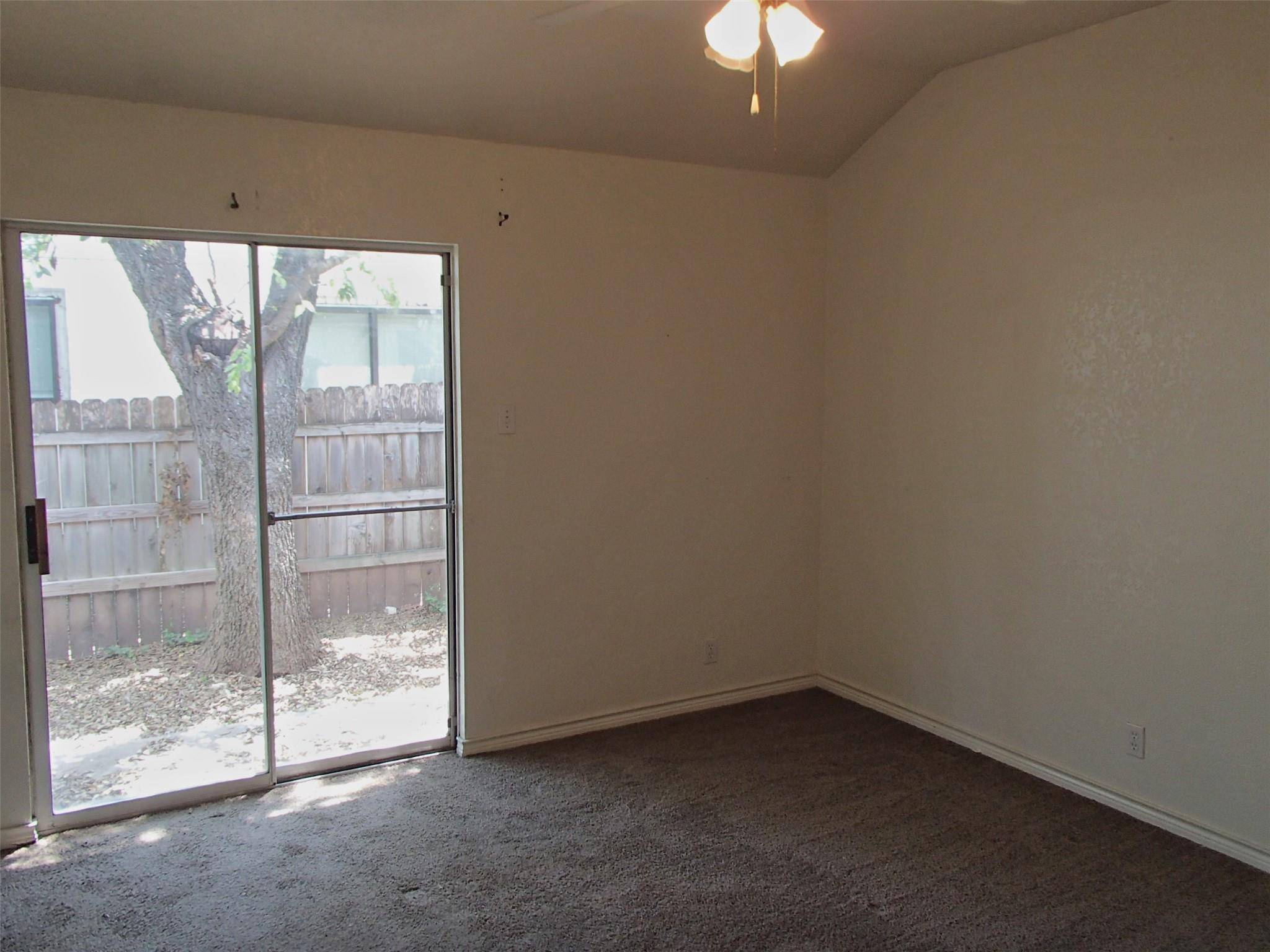 304 Tamara DR #A, Georgetown, TX 78628