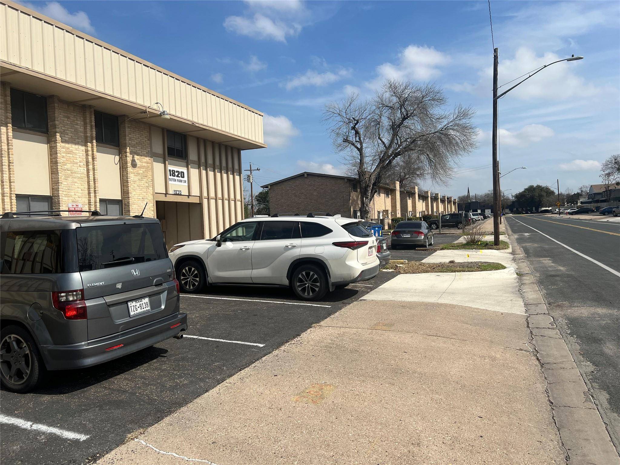 1820 Wooten Park DR #104, Austin, TX 78757