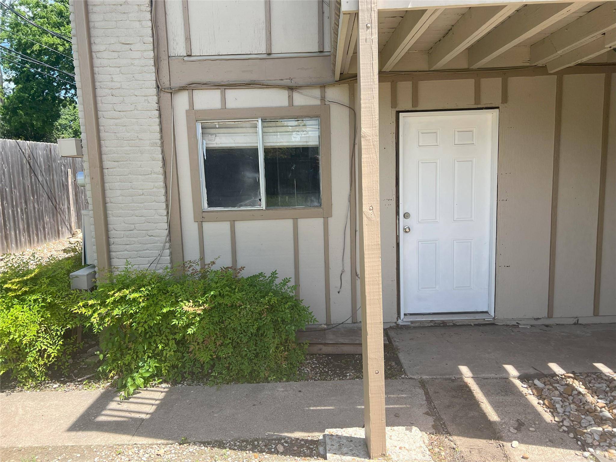 1820 Wooten Park DR #104, Austin, TX 78757