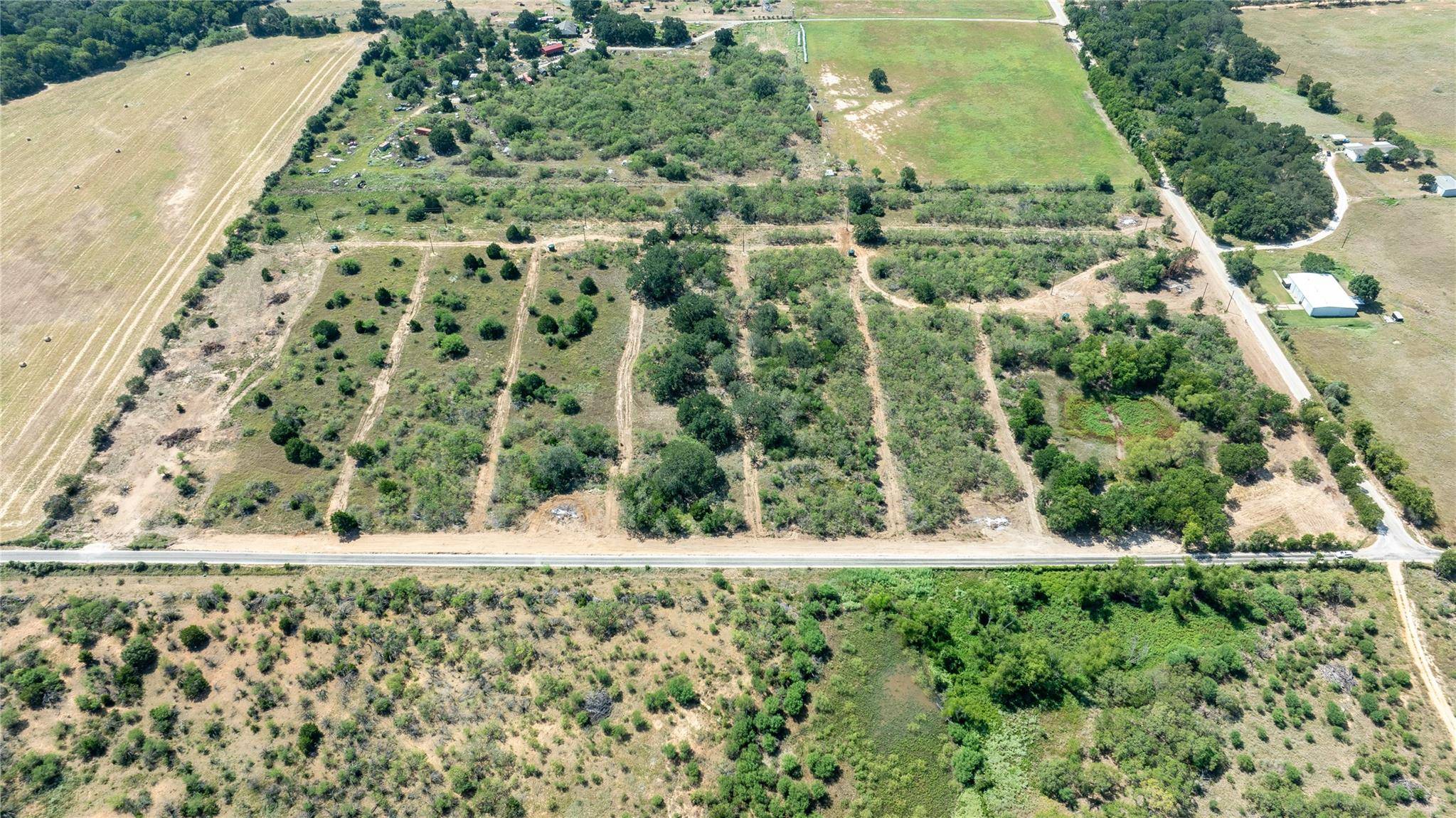 122 Tumbleweed TRL, Dale, TX 78616