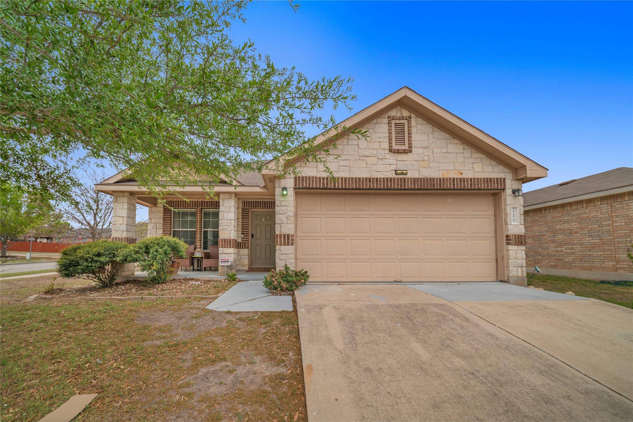 111 Lynn Crest BND, Buda, TX 78610