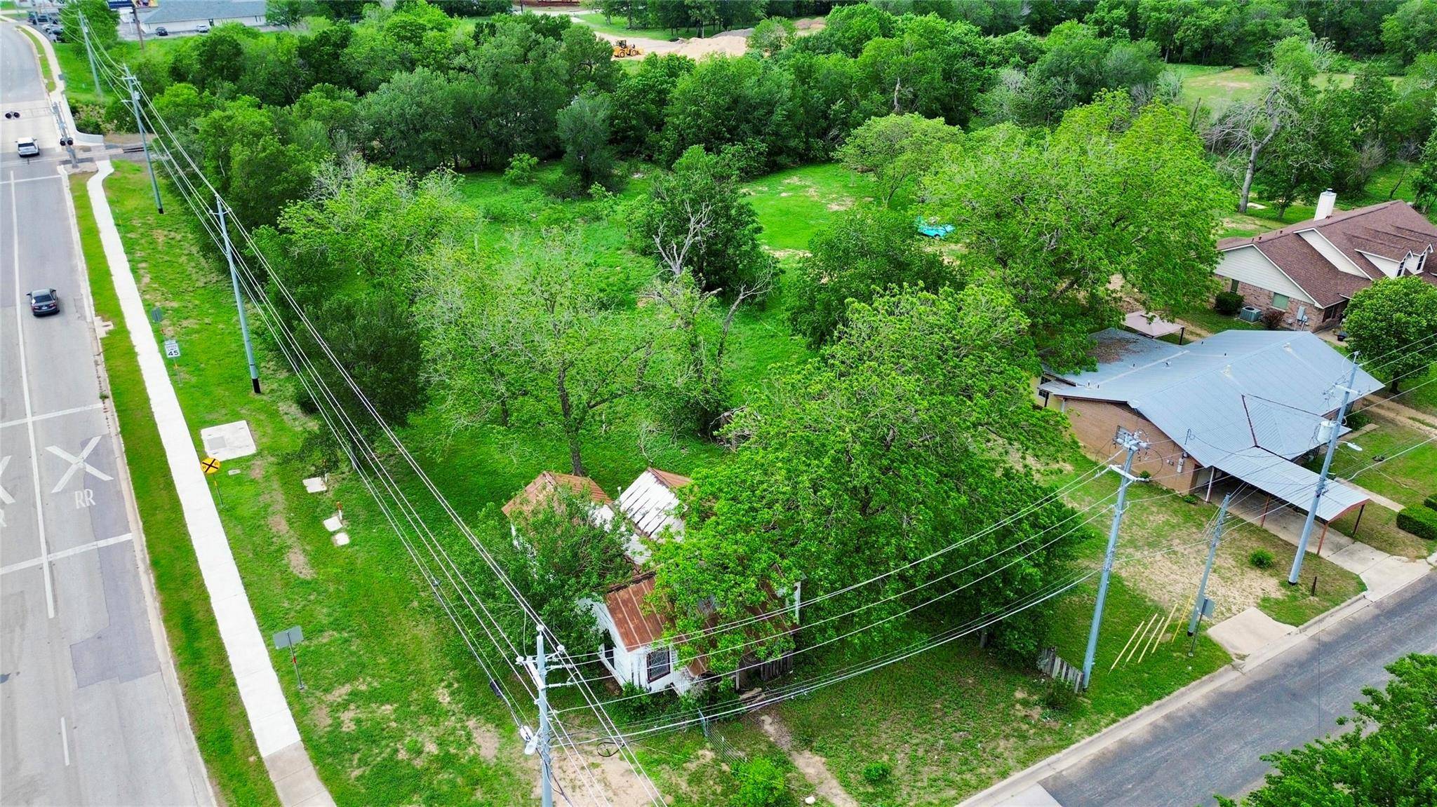 502 Martin Luther King Jr DR, Bastrop, TX 78602